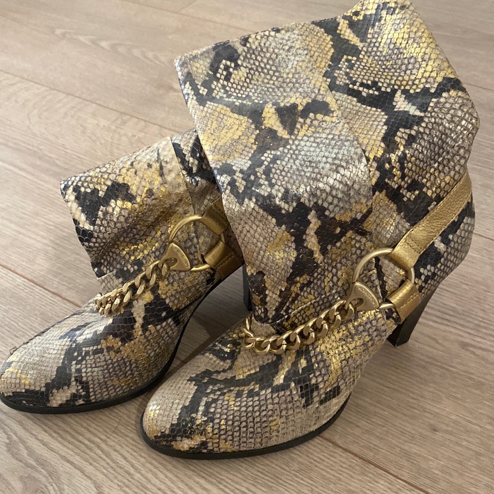 Michael Kors boots